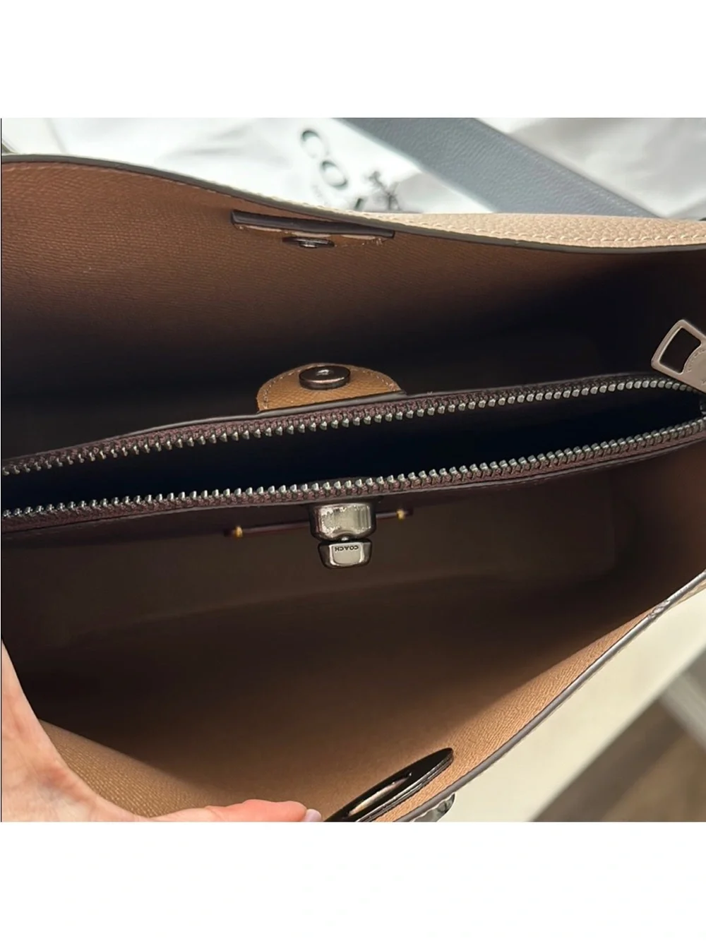 Coach Willow Shoulder Bag